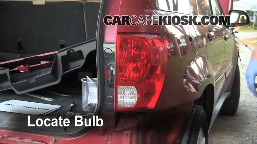 2006 Pontiac Torrent 3.4L V6 Luces Luz de giro trasera (reemplazar foco)